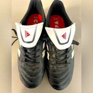Adidas Soccer Cleats size 8.5 men’s EUC